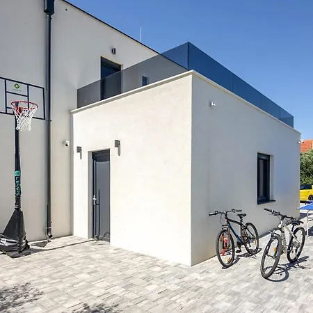 Holiday home Beautiful In