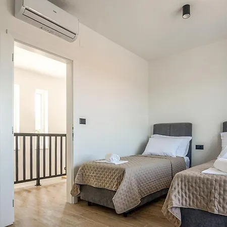 Beautiful In Holiday home